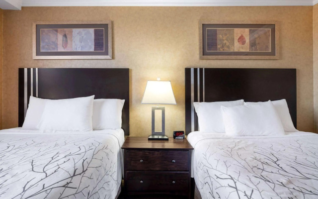 Travelodge by Wyndham Prince Albert