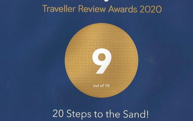 20 Steps to the Sand!