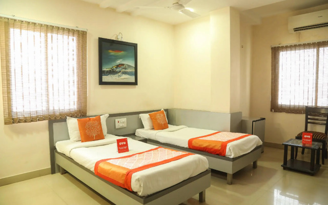 OYO 6433 Hotel Check Inn