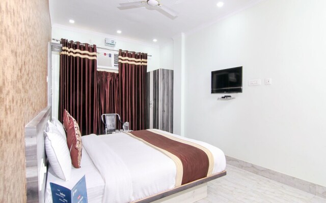 Fabhotel Deepak Palace