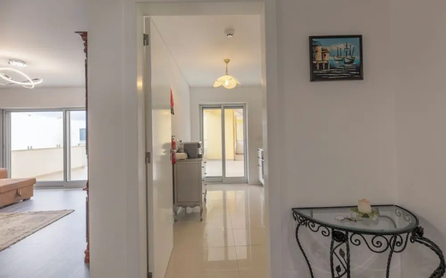 Sea Sound Apartment by Trip2Portugal