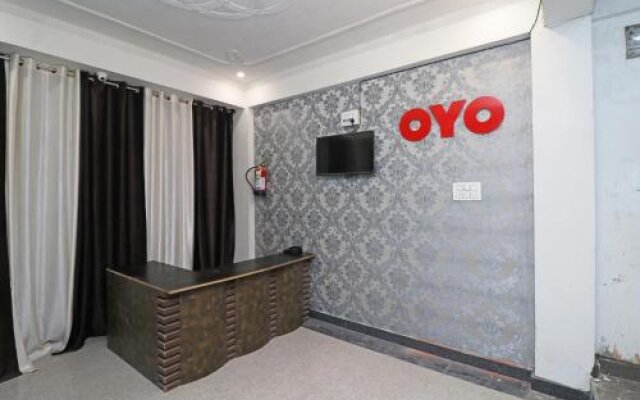 OYO Flagship 22705 Triveni Inn