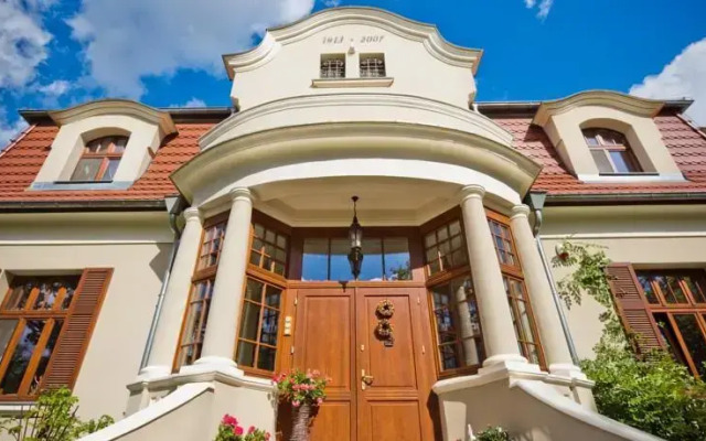 Villa Cztery Pory Roku