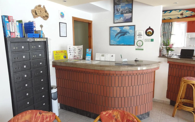Michalis Studios & Apartments