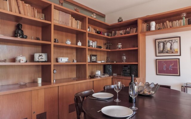 Rent4rest Estoril Beachfront Apartments - 1 Bedroom