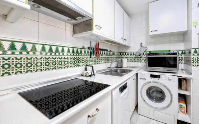 Doña Sofia Apartment by Rafleys