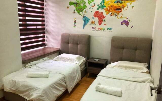 Spacious @ Country Garden Danga Bay