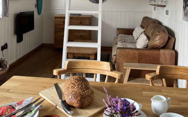 Shepherds Cabin at Titterstone