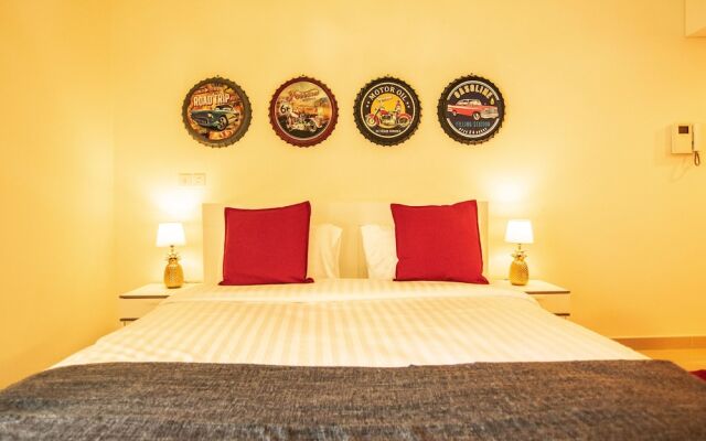 Lux BnB Park Towers Stylsih Studio