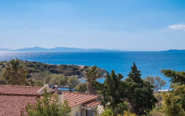 Deluxe Villa w/ Pool 5 bdrm