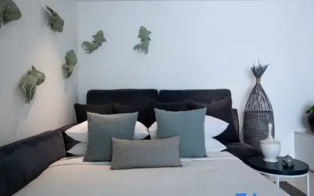 Solaris 3-Bedroom Beachfront Villa in Koh Samui
