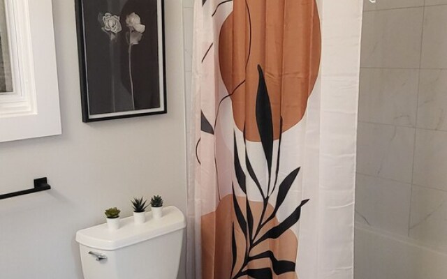 JstLikeHome - Serenity Suites