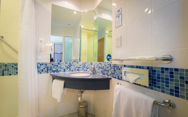 Holiday Inn Express Aberdeen Exhibition Centre