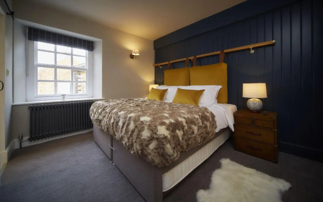 The Fox and Coney Inn