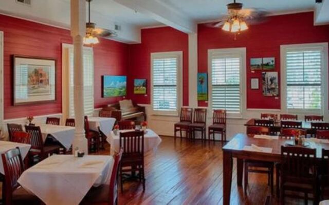 Florida House Inn