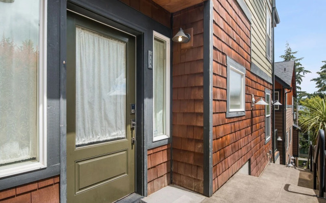 Seattle Vacation Home: The Depot