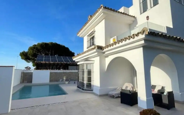 Villa Estuario in Chiclana de La Frontera