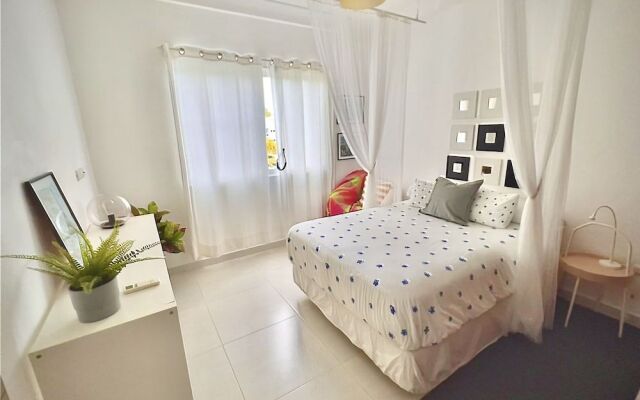 Dduplex Near the Beach - Airport Transfer