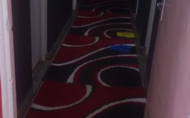 Rose Wood Lounge