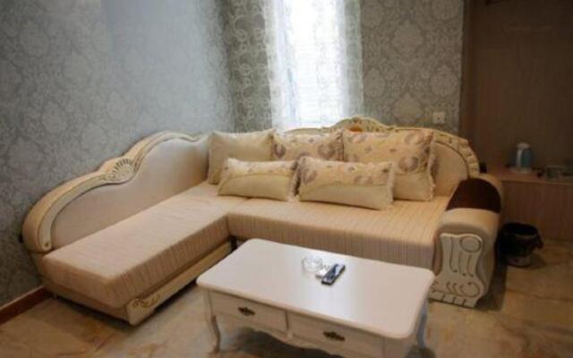 Haizhixing Business Hotel