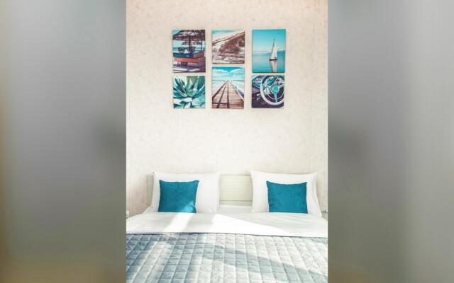 Авион на улице Большевистская