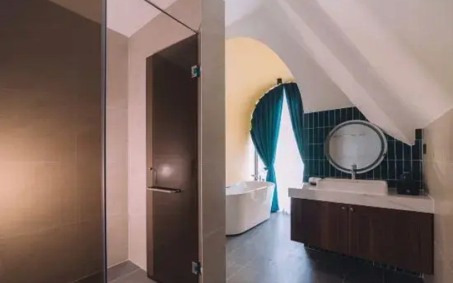 Goldient Boutique Hotel