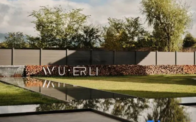 WUERLI · Snow Mountain Enjoyment Hotel