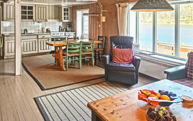 Nice Home in Bjoa With 3 Bedrooms and Wifi