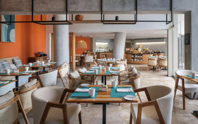 Hilton Garden Inn Cancun Airport