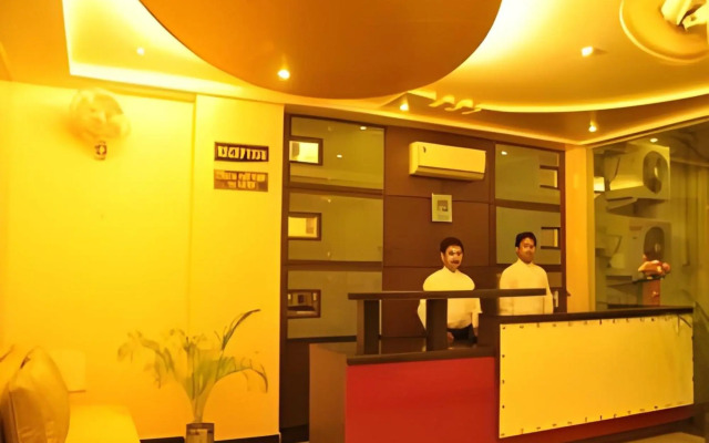Paramount Hotel