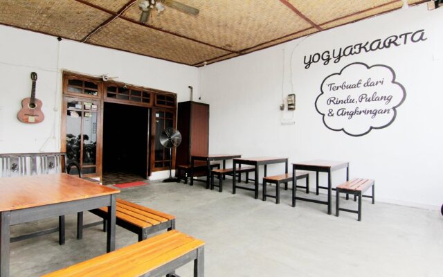 Pesona Artha Hostel