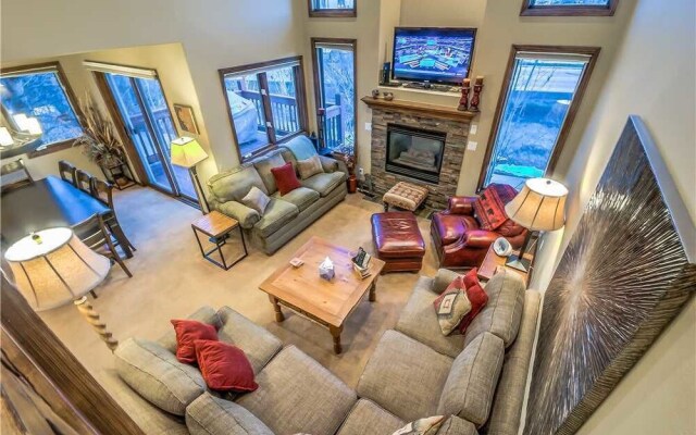 Bear Cub Chalet
