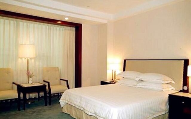 Hongyi Hotel Wuhan University