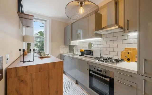 Stylish 2 Bedroom Notting Hill Stay