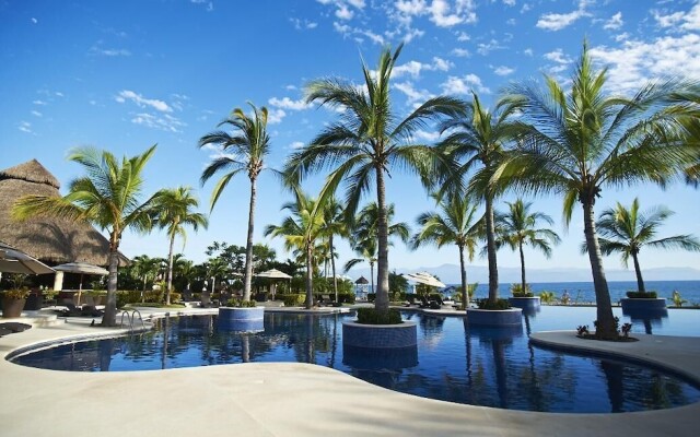 Amura PH2 Alamar - 3 Br Apts