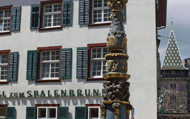 Zum Spalenbrunnen