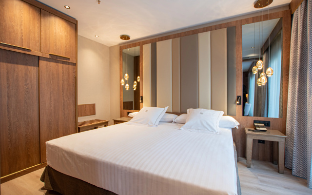 Hotel Granada Center