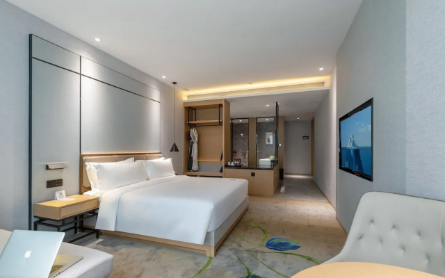 Apex Hotel
