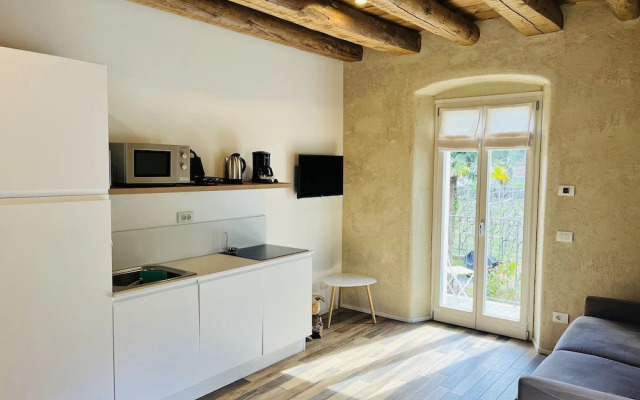 ALBOLA SUITE Holiday Apartments