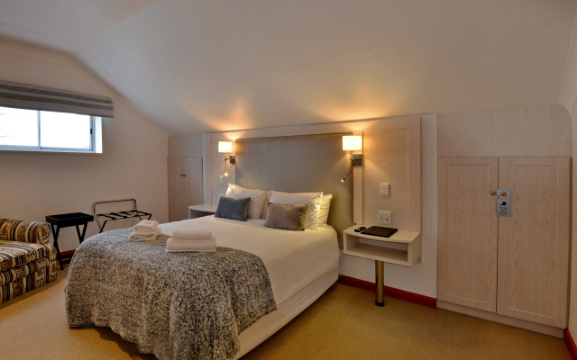 Val Du Charron Wine & Leisure Estate