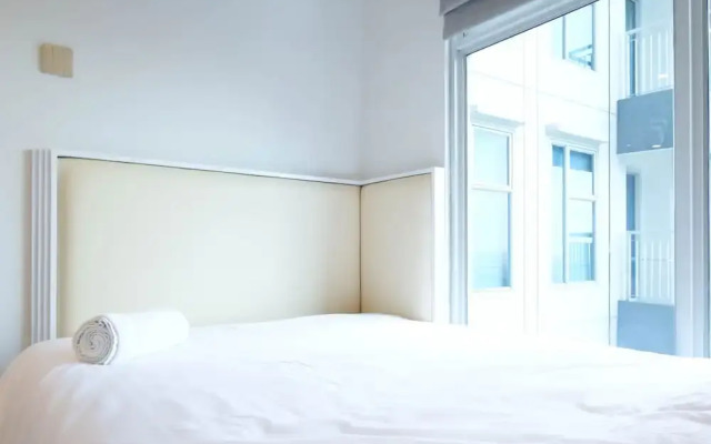 Exclusive And Spacious 2Br Apartment At Supermall Mansion Surabaya