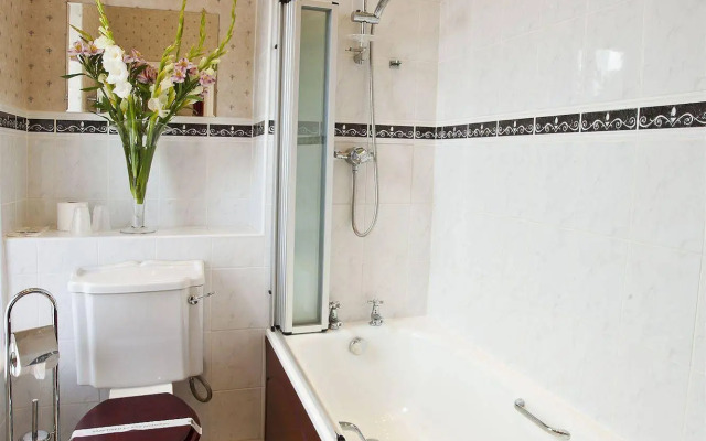 The Marstan Hotel