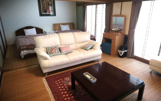 Hitoyoshi Mori no Hall Lady's Inn – Caters to Women