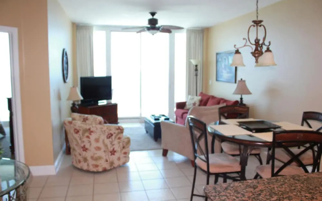 Lighthouse 1418 - 3 Br condo