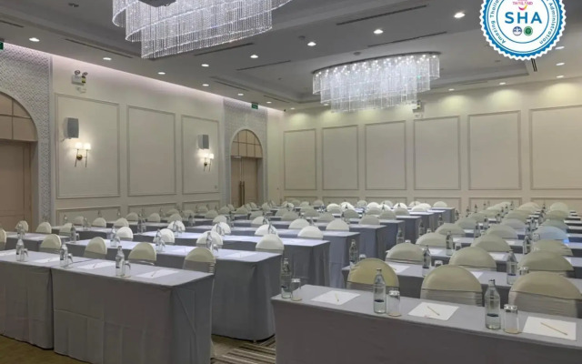 De Hug Hotel & Residence