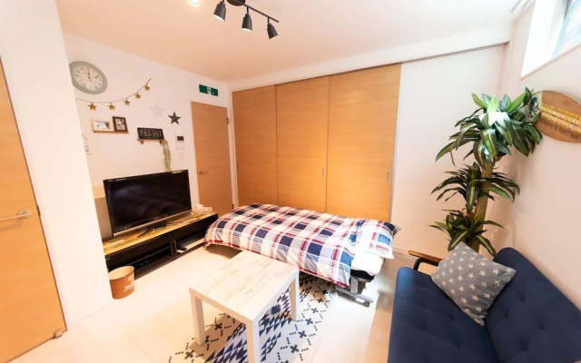 L-style Hanazonocho Apartment A