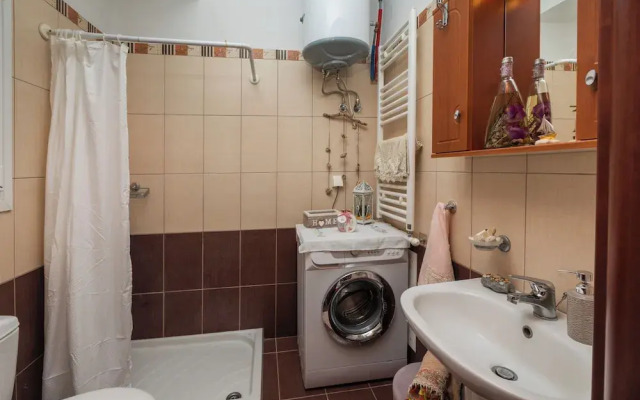 Elisso Apartment