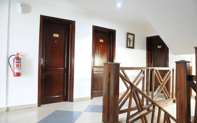 Crystal Palm Hotel