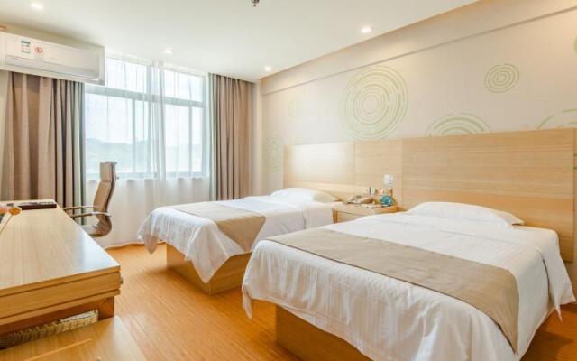 GreenTree Inn (Huoshan Hospital, Yingjia Avenue)