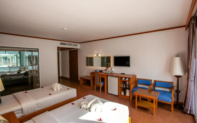 Phi Phi Harbour View Hotel